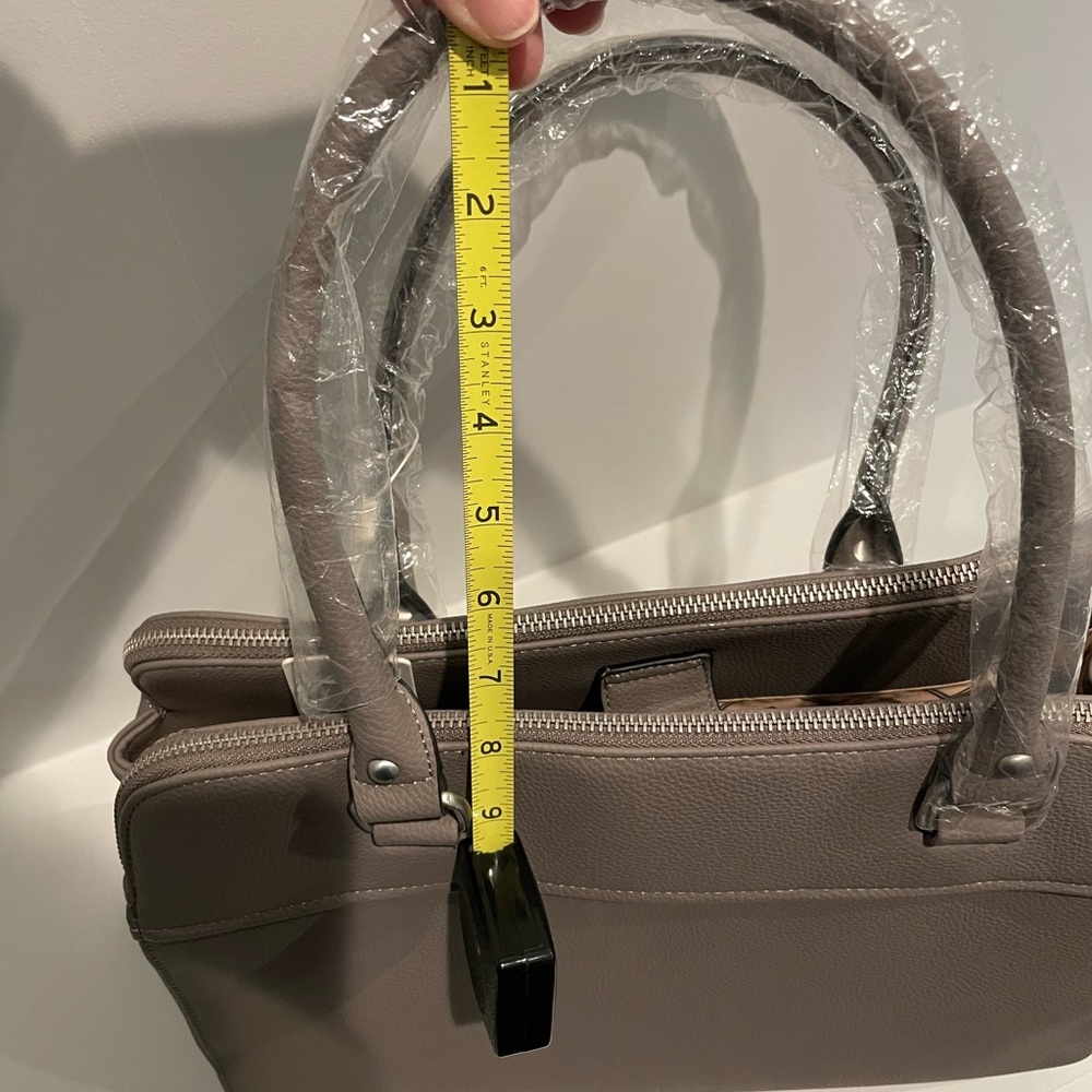 Purse - Picture 8 of 9